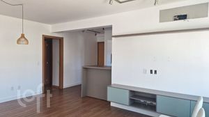 Image 3 - 932129
