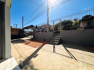 Image 11 - 932132