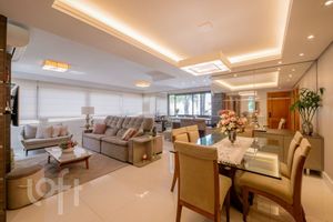 Image 1 - 932137