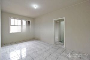 Image 4 - 932141