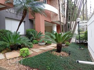 Image 5 - 932147