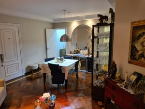 Image 19 - 932151