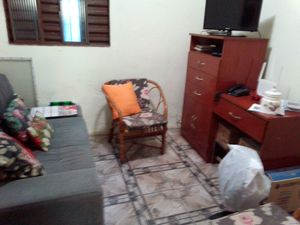 Image 4 - 932177