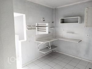 Image 3 - 932196