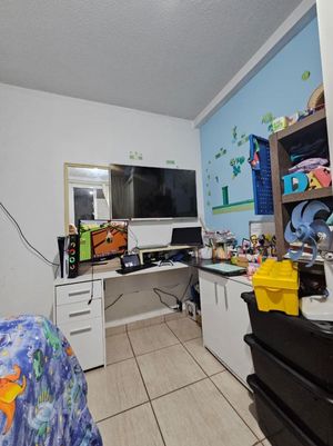 Image 10 - 932214