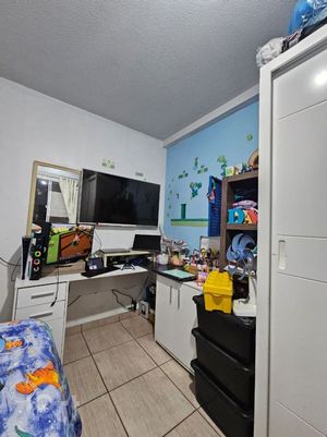 Image 11 - 932214