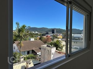 Image 6 - 932235