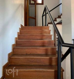 Image 8 - 932257