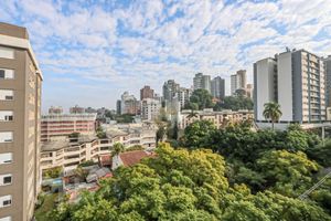 Image 9 - 932300