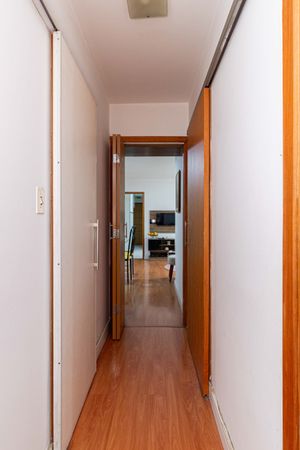 Image 6 - 932304