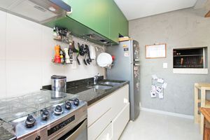 Image 20 - 932353