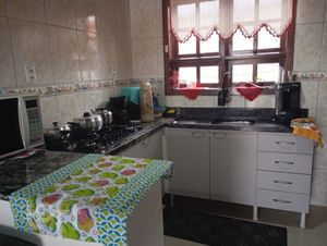 Image 3 - 932354