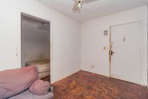 Image 3 - 932379