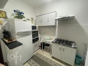 Image 5 - 932383
