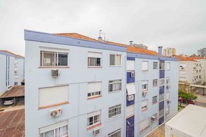 Image 10 - 932404