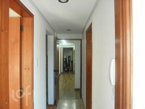 Image 15 - 932413