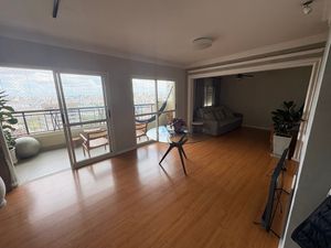 Image 4 - 932424