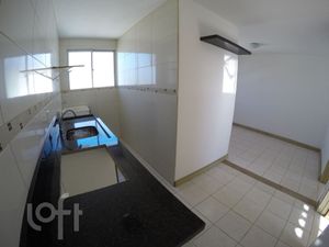 Image 8 - 932428