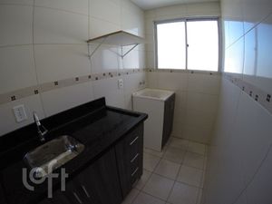 Image 6 - 932428