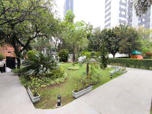 Image 20 - 932435