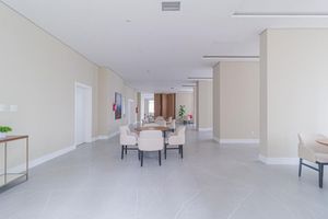 Image 35 - 932471