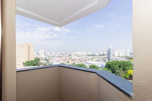 Image 4 - 932472