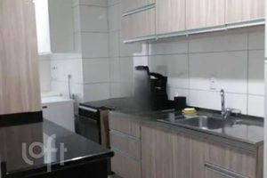 Image 4 - 932474
