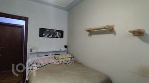 Image 3 - 932498