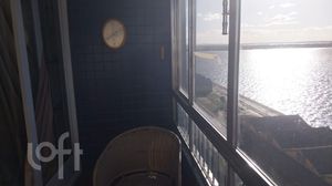Image 8 - 932554