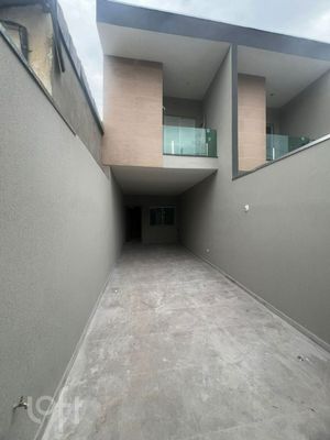 Image 4 - 932581