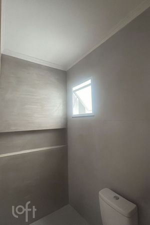 Image 3 - 932581