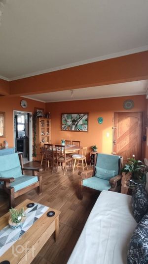 Image 4 - 932582