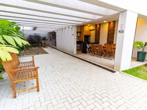 Image 27 - 932603
