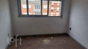 Image 3 - 932620
