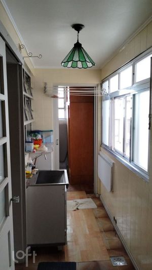 Image 4 - 932633