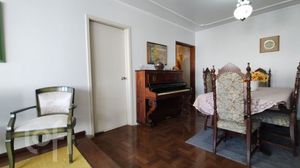 Image 34 - 932633