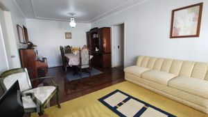 Image 32 - 932633