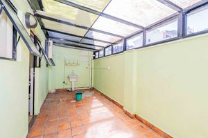 Image 32 - 932657