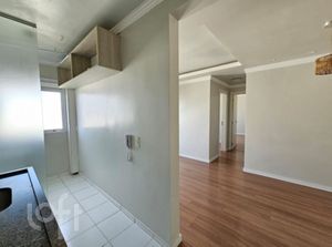 Image 3 - 932666