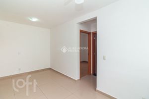 Image 4 - 932697