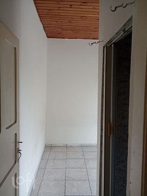 Image 5 - 932701