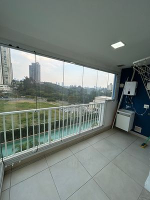 Image 3 - 932702
