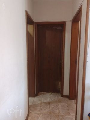 Image 7 - 932712