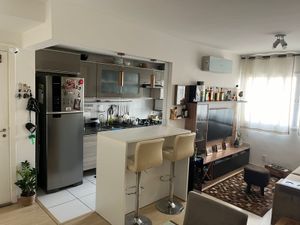 Image 1 - 932720