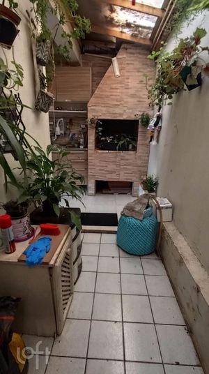 Image 4 - 932769