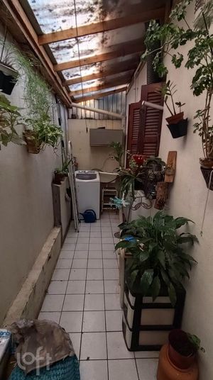 Image 5 - 932769