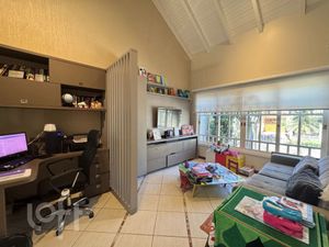 Image 24 - 932778