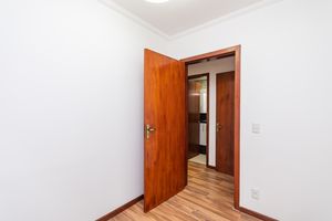 Image 7 - 932781