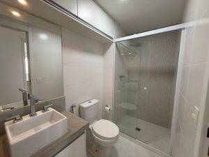 Image 19 - 932792
