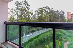 Image 50 - 933185